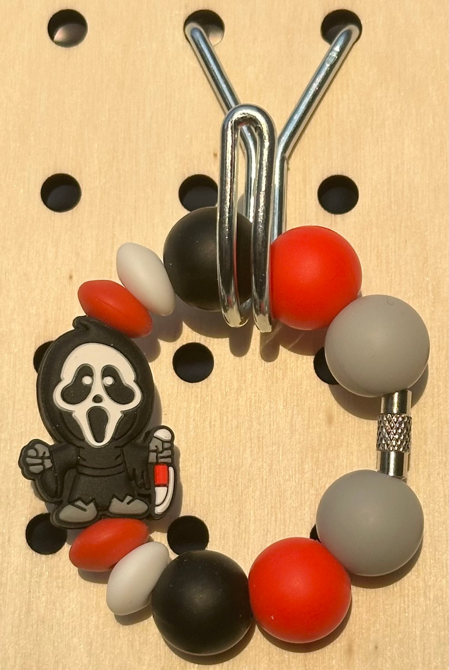 Slasher - Handle Charm