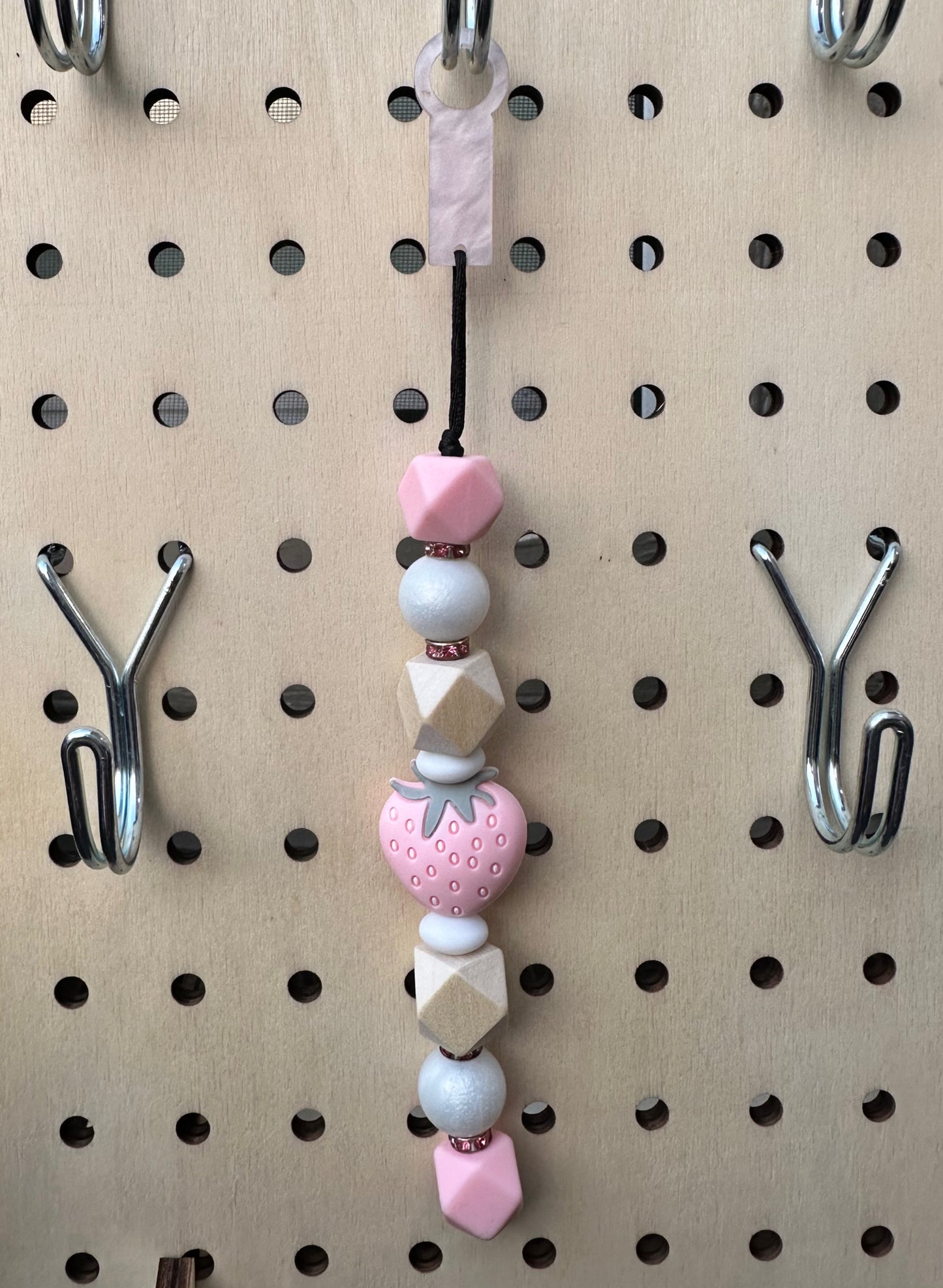 Strawberry Yogurt - Straw Charm
